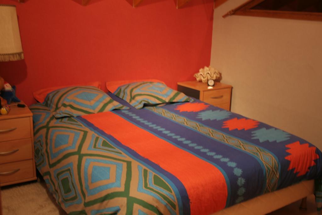 Chambre D'Hotes "Les Crets" Mercury Екстер'єр фото